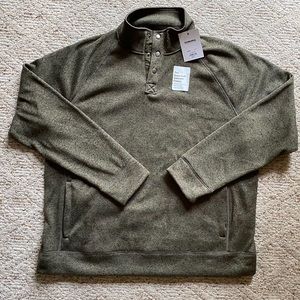 Men’s Long Sleeved Fleece
